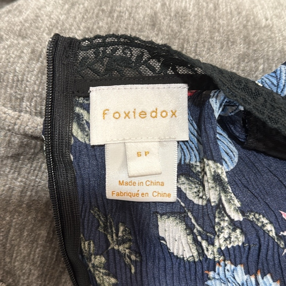 Anthropologie Foxiedox Blue Dainty Floral Pleated Chiffon
Mini Dress - Picture 9 of 9